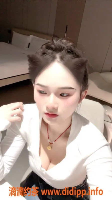 杭州楼凤资源信息,上城区艺名怡乐，700元起私聊体验