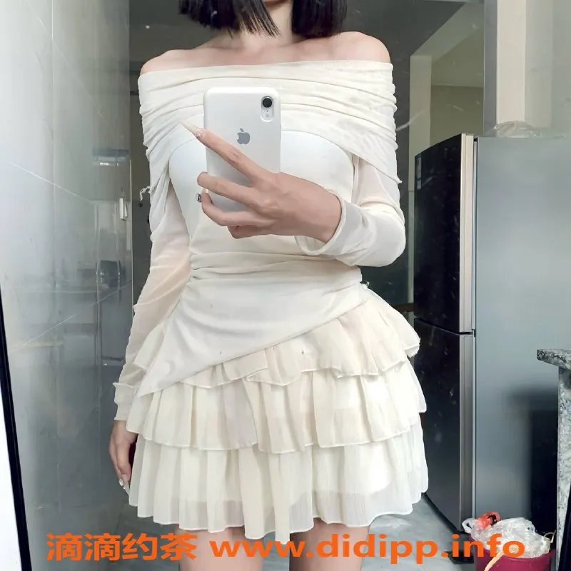 深圳楼凤资源信息,罗湖区嫩妹蛋挞，制服调情服务，800起！