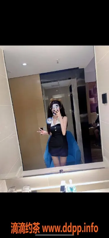 深圳楼凤资源信息,龙华165cm/40kg/36B美眉，课费1000p起