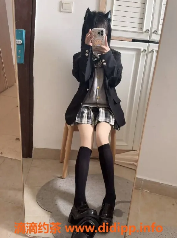 东莞楼凤-万江萝莉小妹，700元起，超值享受