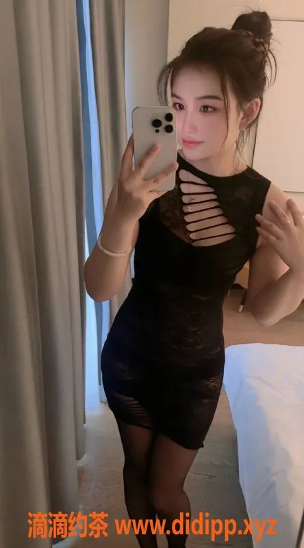 南京楼凤-南站小雨，165cm B+罩杯，亲亲陪浴服务