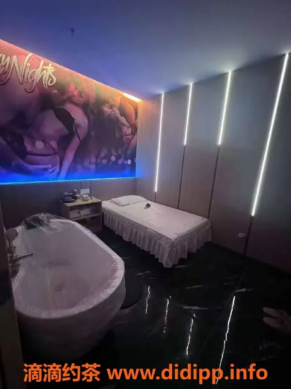 广州楼凤-天河东圃兰亭盛荟，95口爆场759元起