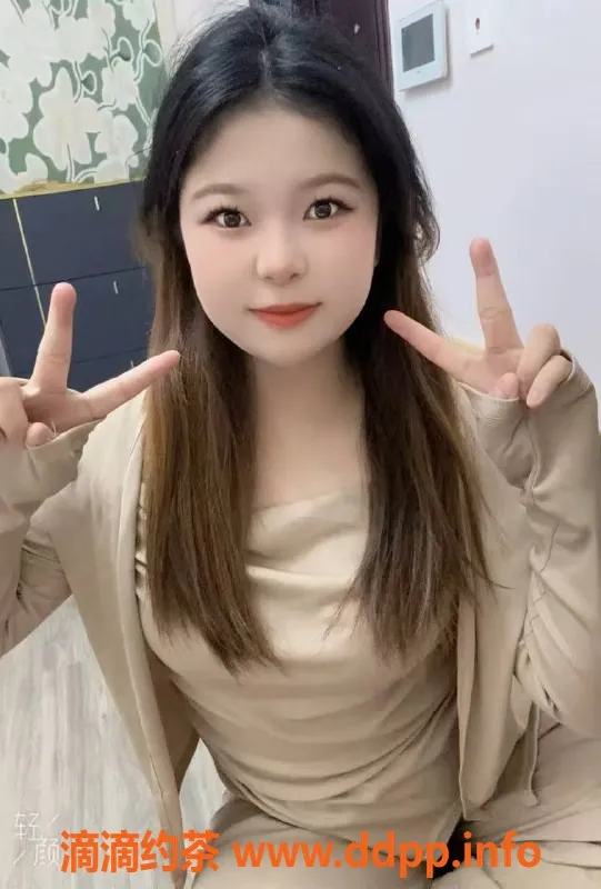 广州楼凤-天河嫩妹桃桃，500元能约到哦！