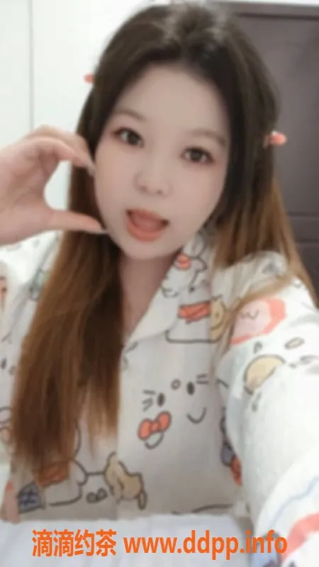 广州楼凤-天河嫩妹桃桃，500元能约到哦！