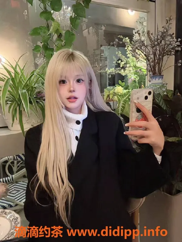 杭州楼凤资源信息,拱墅嫩妹小小怪，超赞舌吻服务10p起