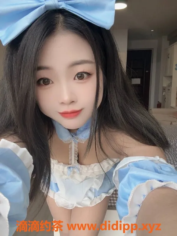 成都楼凤-成都成华区圈圈，25岁D杯，500元/60分钟服务