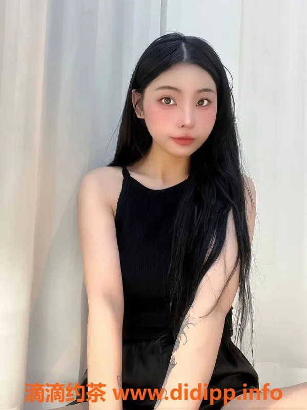 深圳楼凤-南山小柔，02年嫩妹，900元起激情服务