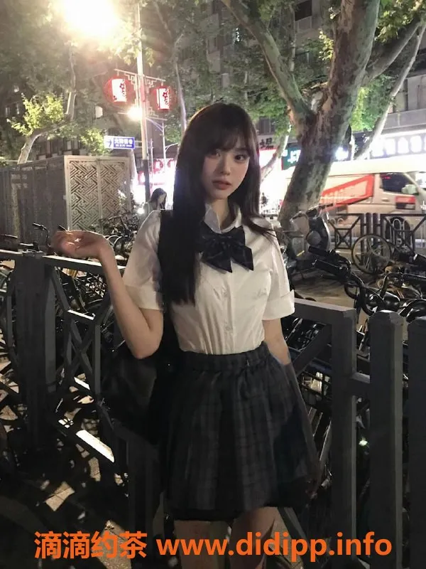 杭州楼凤-小龙女165高46重，大学生兼职外出服务