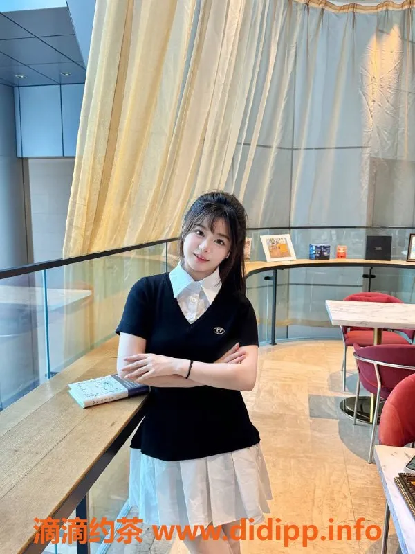 上海楼凤-静安啾啾，21岁C罩，超值服务等你体验