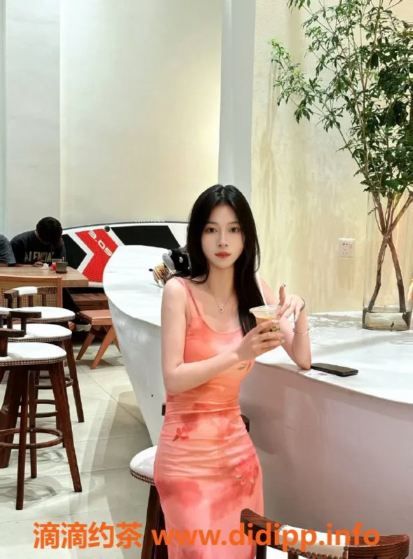 杭州楼凤-上城区艺涵 169cm 48kg 36C 课程10元起