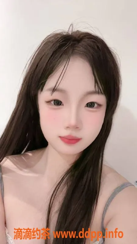 郑州楼凤-郑州小7，168高挑，18岁陪浴调情服务