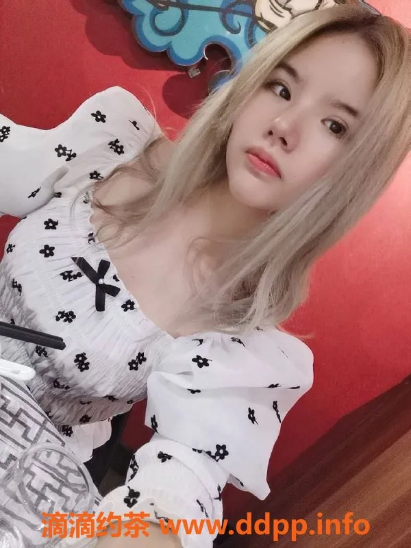 广州楼凤-白云欣欣，700p夜课，享受毒龙69p体验