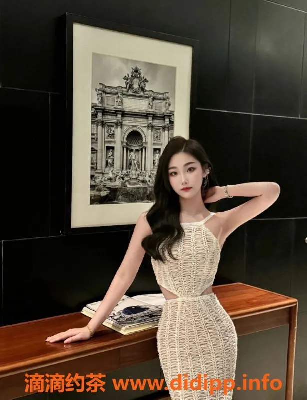 广州楼凤资源信息,荔湾御姐思思，口碑极佳的舌吻和鸳鸯浴体验