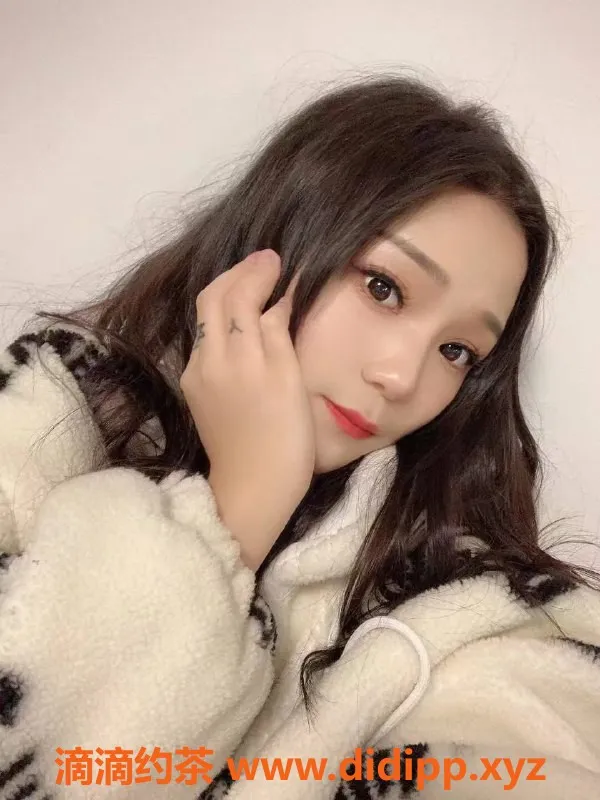 广州楼凤-白云西施，御姐身份，价格500元服务