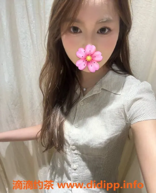 广州楼凤-天河嫩妹点点，600元洗吹做体验