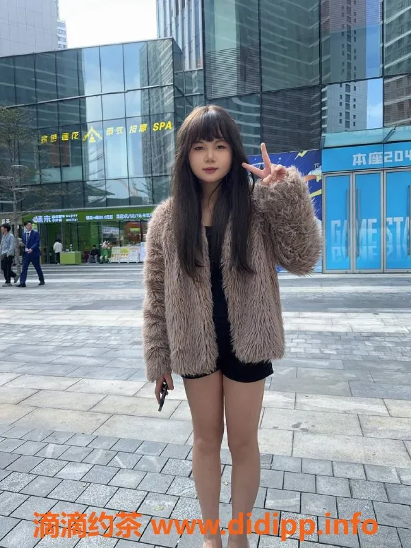 广州楼凤-番禺嫩妹欣欣，600元起，洗吹做服务