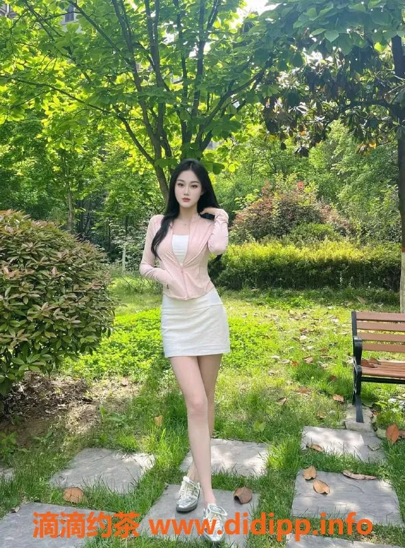 长沙楼凤-雨花区梦梦，175高挑女友式服务，体验不一样的激情！