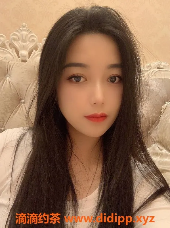 深圳楼凤资源信息,南山小涵，900元深喉服务等你来体验！