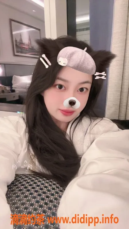 厦门楼凤-思明区子苒，165cm 47kg 34C热情服务