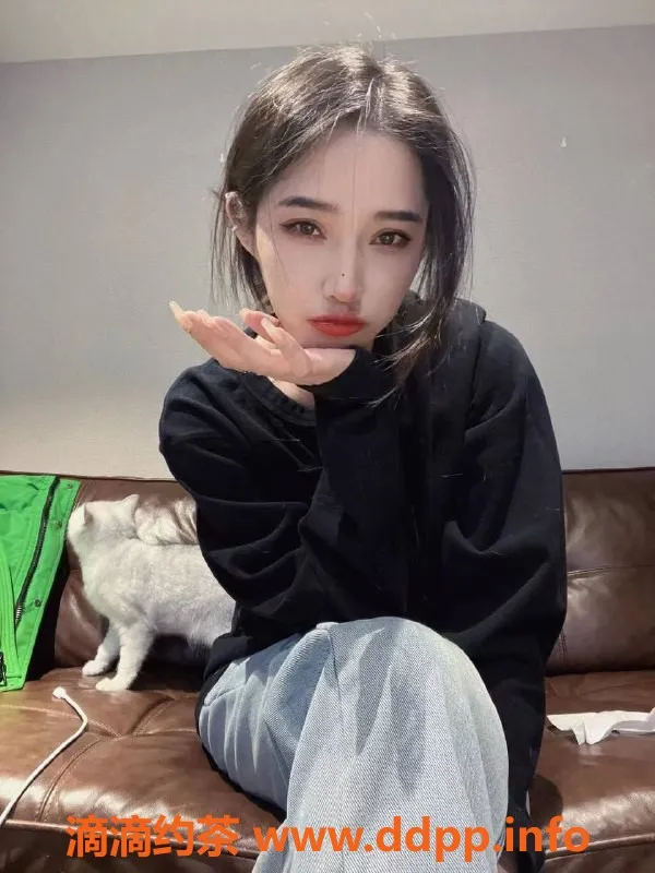 杭州楼凤-余杭七颜御姐，颜值超高的半套服务