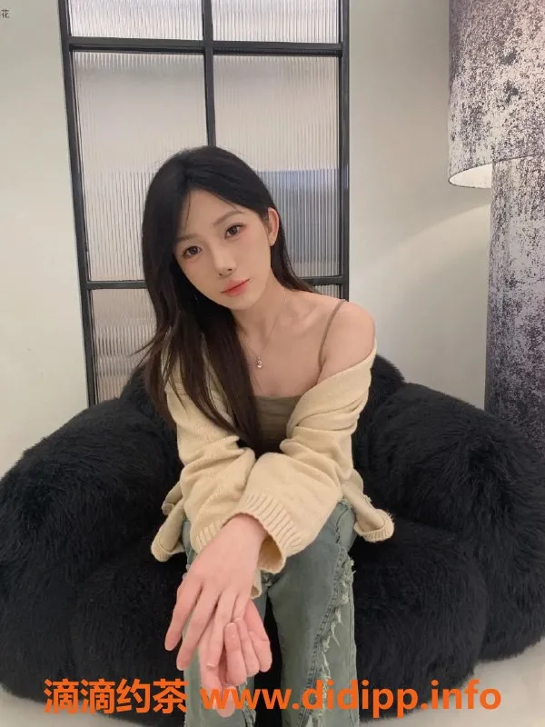 广州楼凤-天河杨晚清御姐，7P夜课服务等你体验