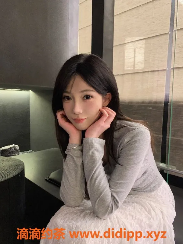 广州楼凤-天河杨晚清御姐，7P夜课服务等你体验