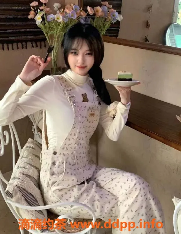 广州楼凤-天河小米粒，18P嫩妹服务，舌吻体验