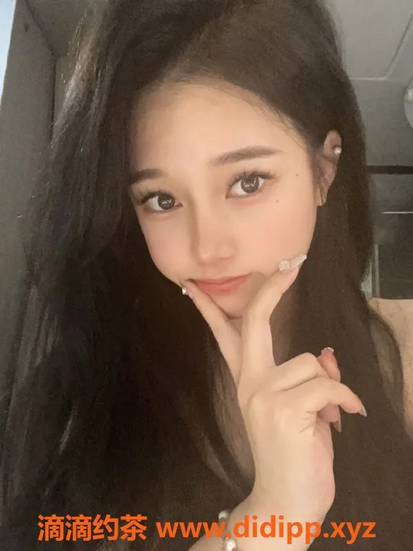 上海楼凤资源信息,徐汇乐乐，163身高D罩杯，1300元享奢华服务