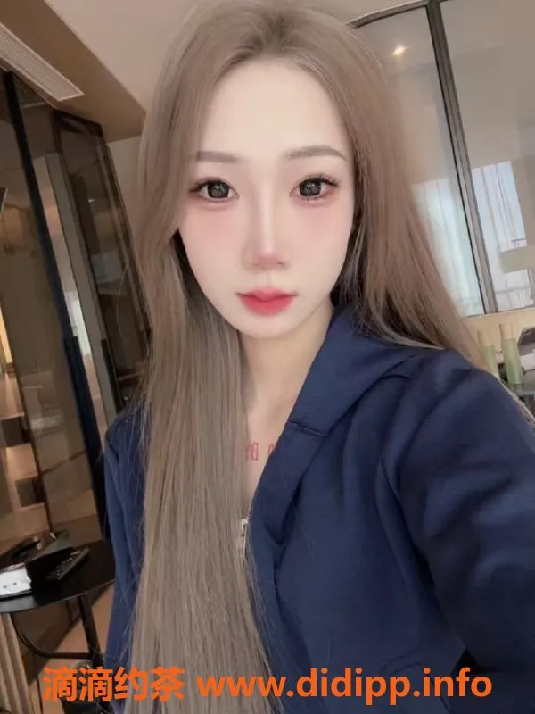 杭州楼凤-杭州童童，身高168，800元嫩妹双飞服务