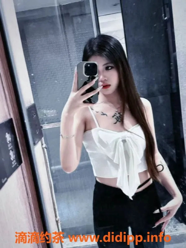 南昌楼凤资源信息,东湖小兮，19岁长腿嫩妹，服务超赞！