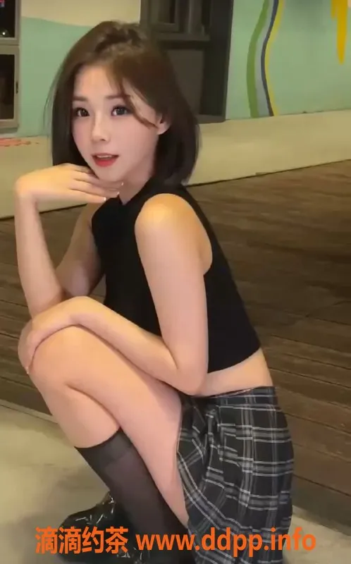 北京楼凤-朝阳区笑笑，26岁，166cm，服务多样，夜间2600元