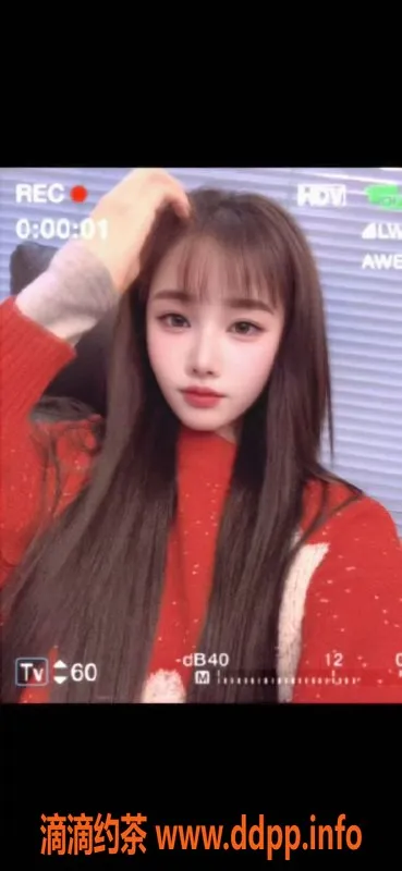 深圳楼凤-龙华上官，丝袜诱惑，预约价398元