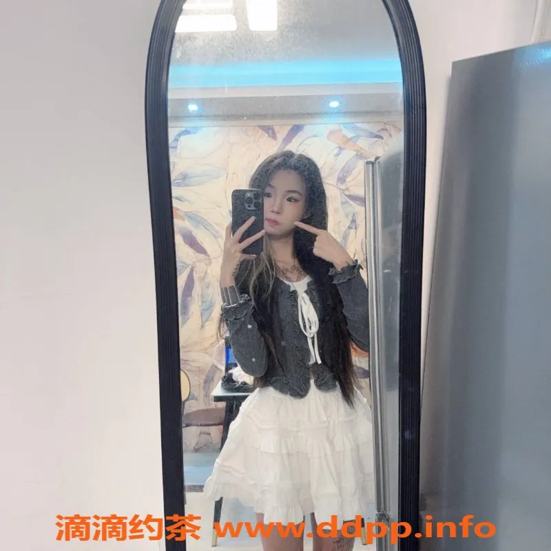 南京楼凤-江宁区小米小姐 165CM 18岁 C罩杯 800p