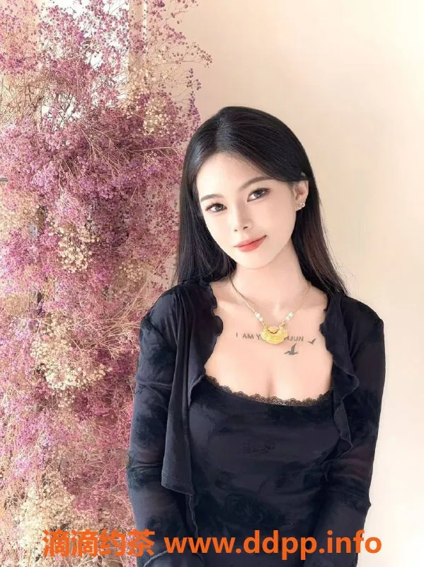 广州楼凤-黄埔嫩妹希瑶，劲爆舌吻7P体验