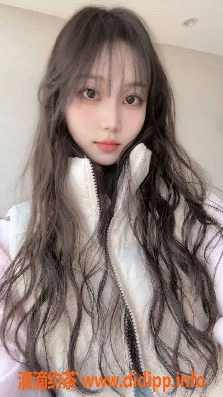 广州楼凤资源信息,海珠嫩妹贝贝，600元视频验证服务