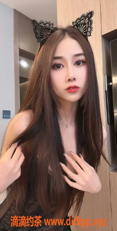 广州楼凤-广州花都性感小野猫茹意，23岁163cm，特惠服务上线！