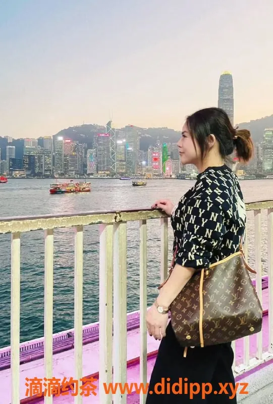 深圳楼凤-南山伊娜，甜美可人，尽享优质服务