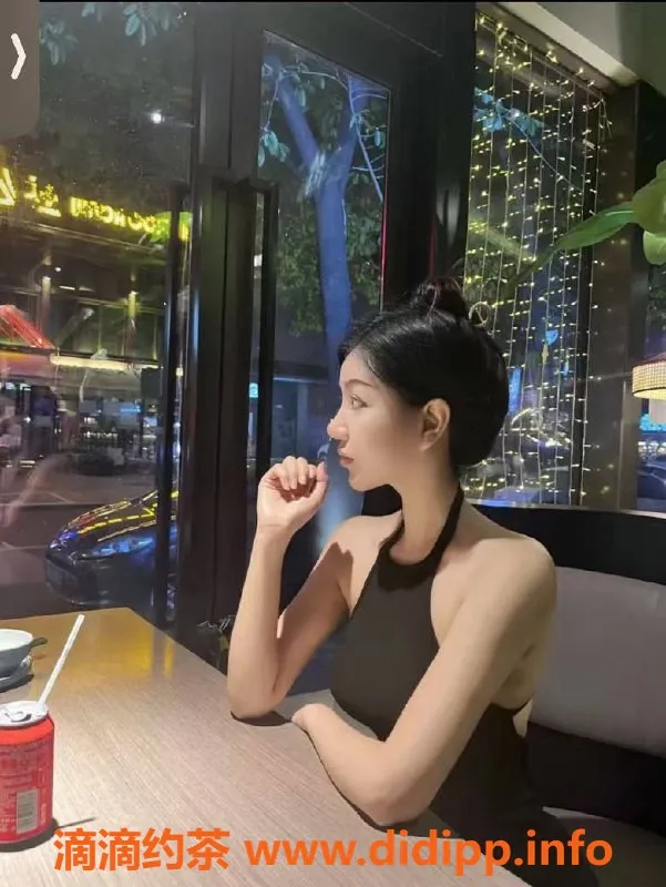 成都楼凤-成都金融城媛媛，172大长腿，800元起体验