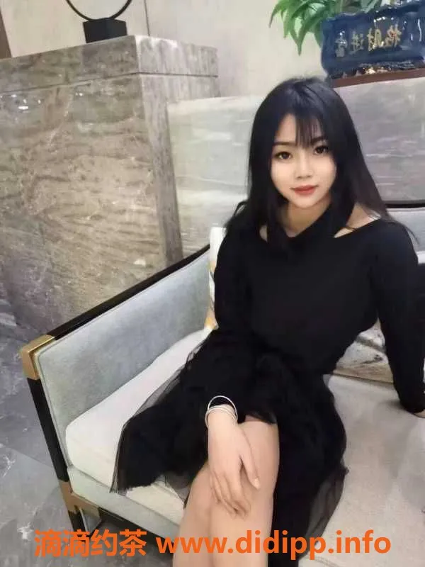 深圳楼凤资源信息,深圳龙岗诱人师妹小嘟嘟，26岁36C，价格实惠