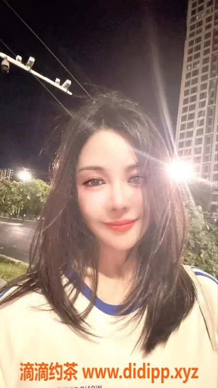 南昌楼凤-青山湖小玲，163高49重，27岁精品服务