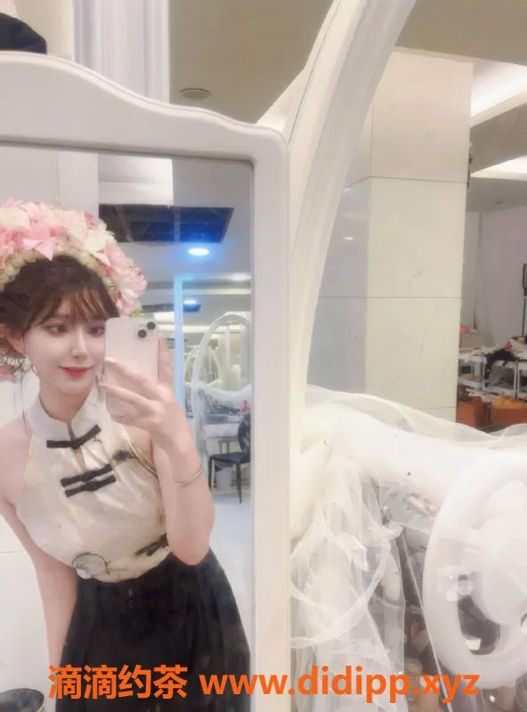 福州楼凤资源信息,台江区Ancy，24岁165cm，800元享鸳鸯浴服务