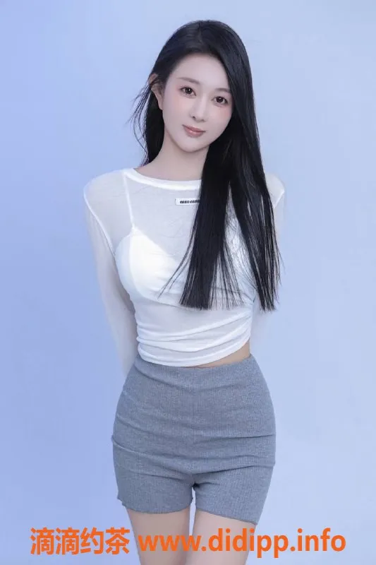 北京楼凤-朝阳三元桥高素质妹子艾比，身高170体验不一样的陪伴