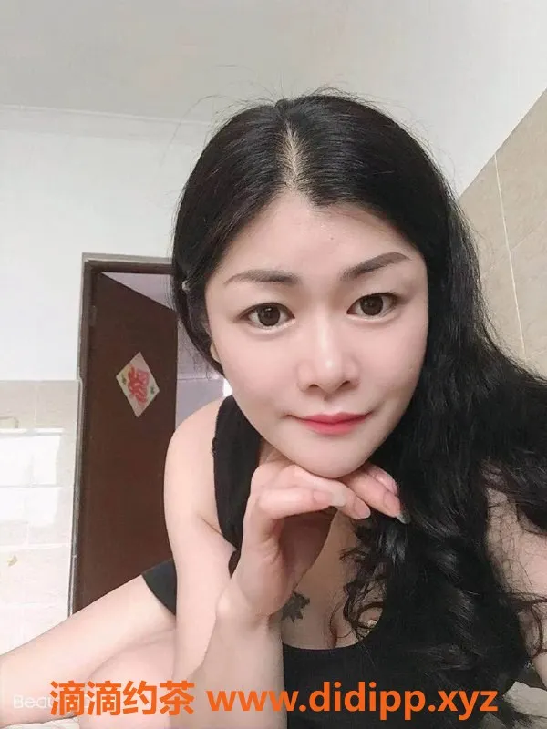 广州楼凤-番禺小雪身高160，45斤，性价比高的优质服务