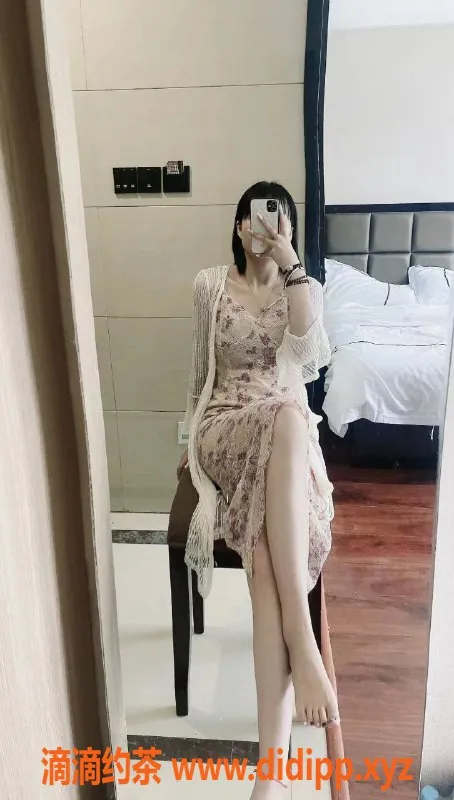 广州楼凤-海珠嫩妹八八，18岁163cm，服务超赞！