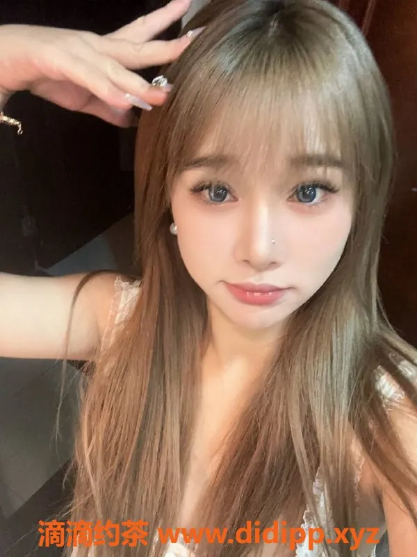 广州楼凤-金沙洲姜沅沅，800元体验舌吻与69p服务