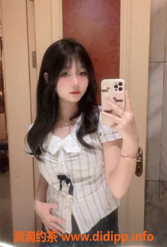 杭州楼凤-萱萱19岁165cm温柔女孩，800元一节课