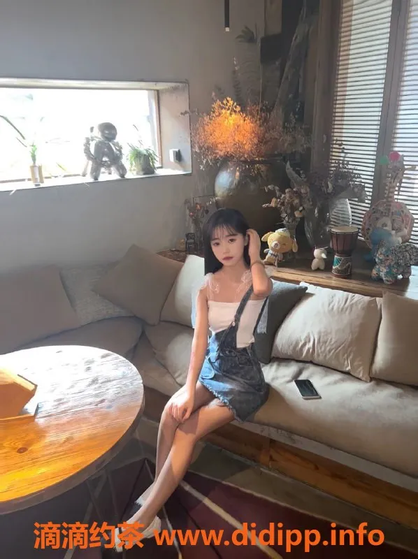 深圳楼凤-龙华区兮兮老师，1000元一课，完美体验！