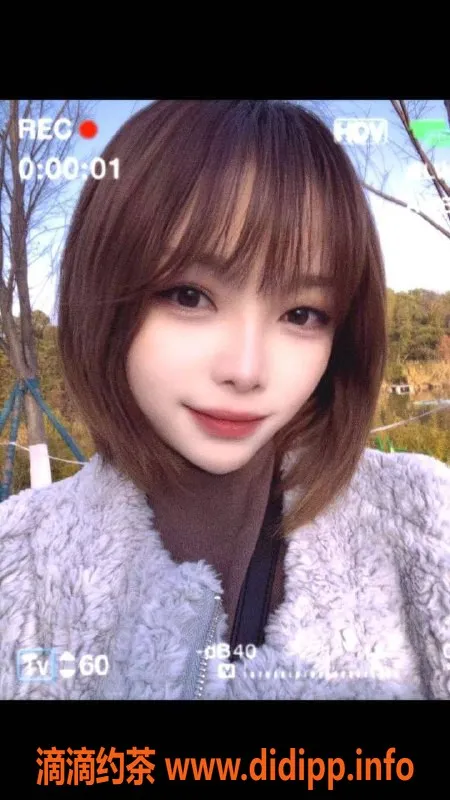 郑州楼凤-管城区青青，身高158，全身按摩服务仅95元