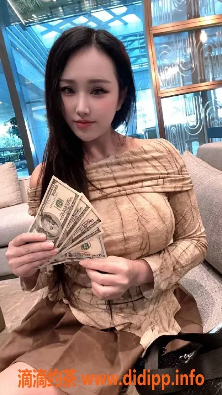 深圳上门服务-罗湖白雪28岁魅力女陪玩 163cm 38D特价1500