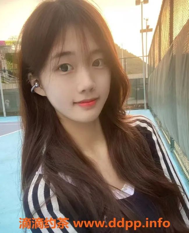 广州上门服务-广佛灵儿，极品学生妹，身临其境体验！